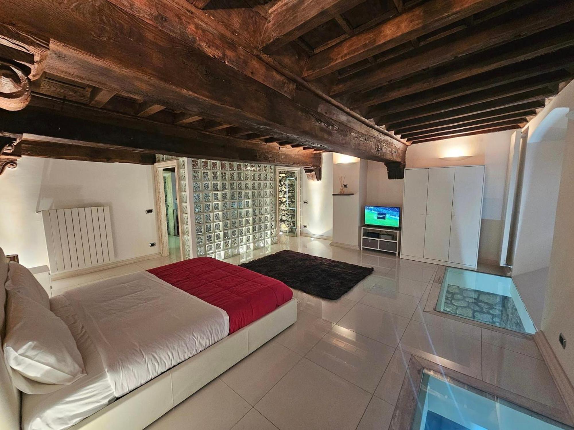 White Loft & Spa วิแตร์โบ ภายนอก รูปภาพ