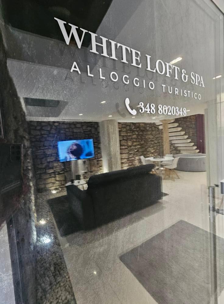 White Loft & Spa Apartment วิแตร์โบ ภายนอก รูปภาพ